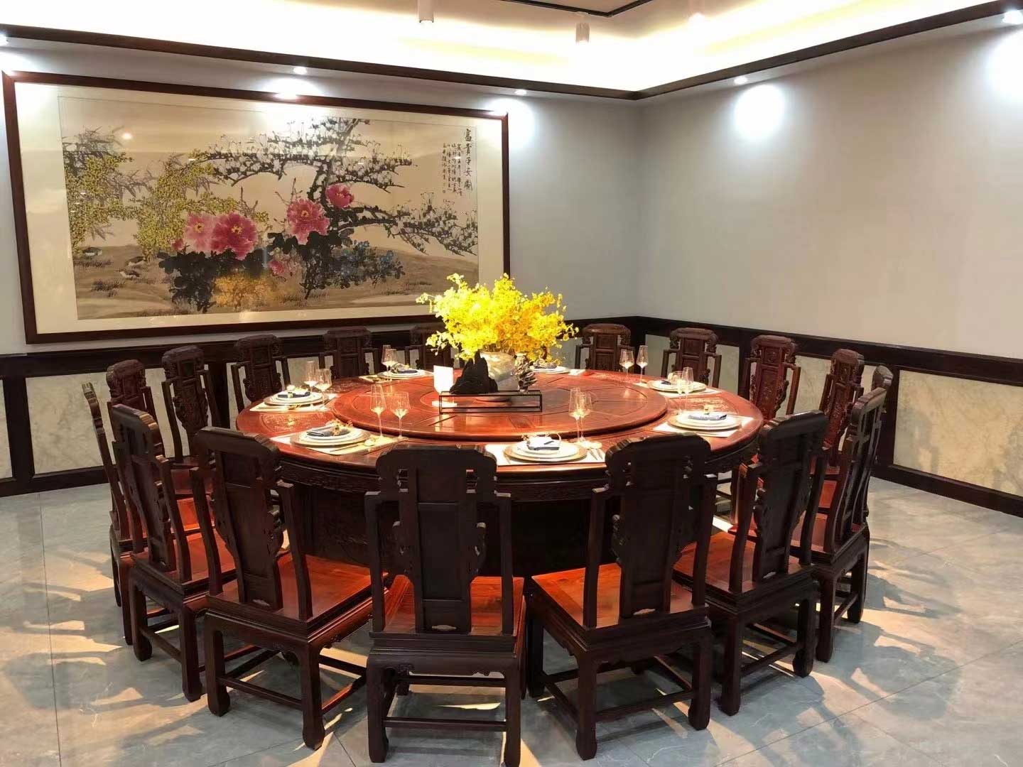 高档红木餐桌餐椅会所