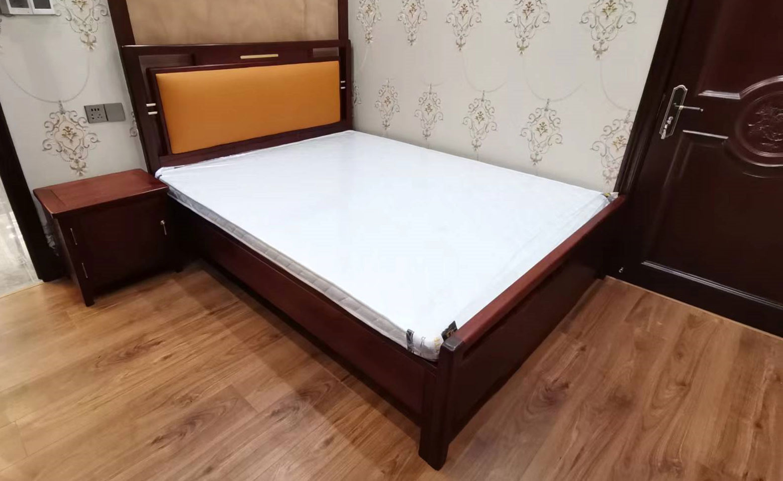 卧室红木家具